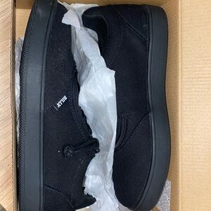 Billy sneakers size 7W never worn I have several sizes left